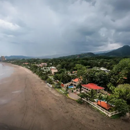 Casa Rio Mar Luxury Villas